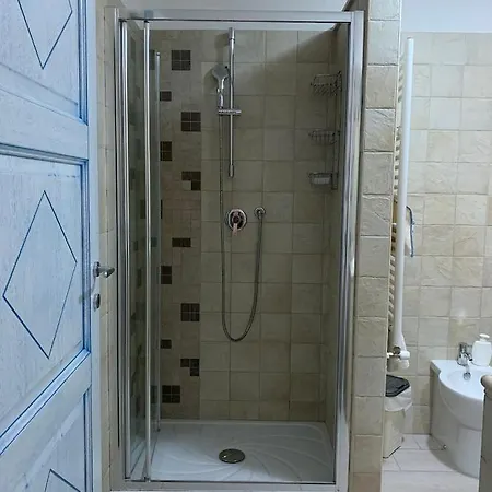 La Girandola Bed & Breakfast *